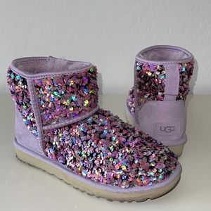 UGG CLASSIC MINI STELLAR SEQUIN